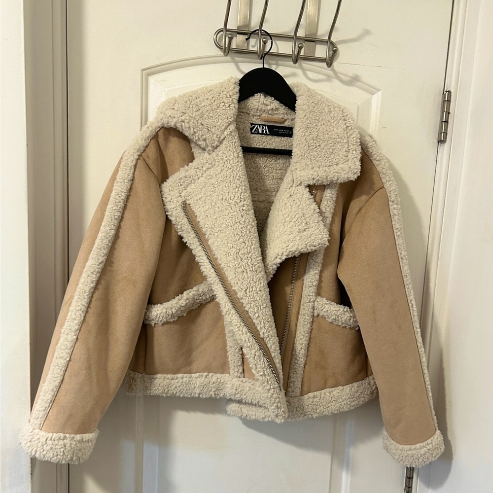 NWOT Zara Faux Sherpa Moto Zip Jacket